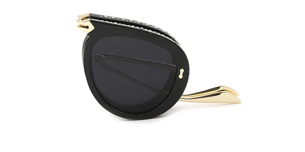 Extended store fit sunglasses