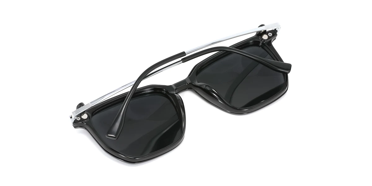 Black Rectangle Gorgeous Clip-on Eyeglasses | WhereLight